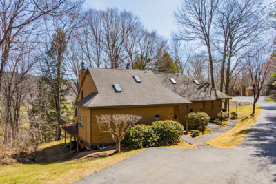 Home for sale i Quechee Lakes, Vermont